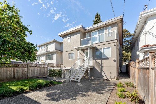2168 8Th Avenue E, Vancouver, BC 