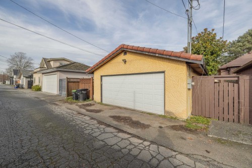 2638 Charles Street, Vancouver, BC 