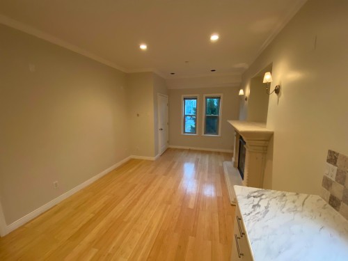 2638 Charles Street, Vancouver, BC 