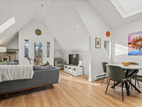 143 13Th Avenue W, Vancouver, BC 