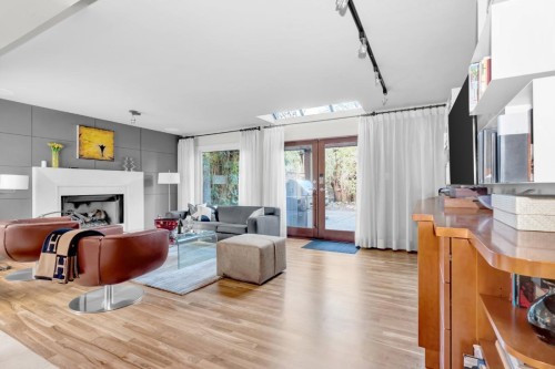 3450 8Th Avenue W, Vancouver, BC 