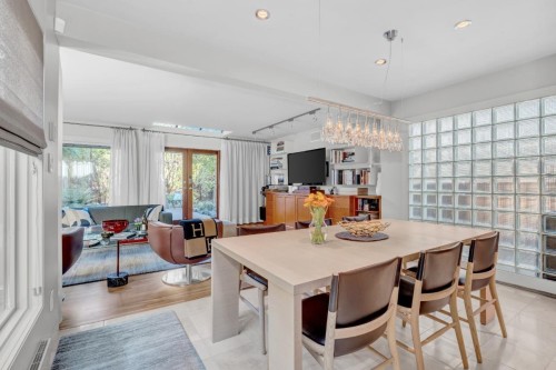 3450 8Th Avenue W, Vancouver, BC 