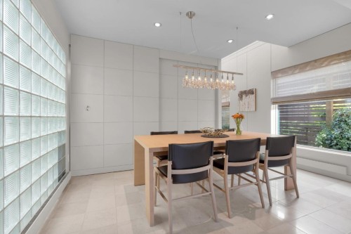 3450 8Th Avenue W, Vancouver, BC 