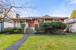 4651 16th Avenue W Vancouver, BC V6R 3E9