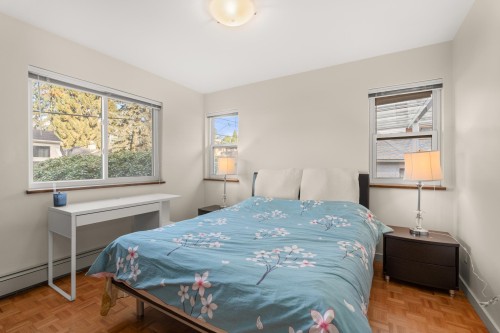 4651 16Th Avenue W, Vancouver, BC 