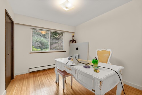 4651 16Th Avenue W, Vancouver, BC 