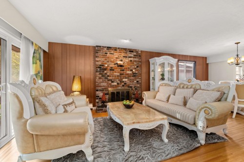 4651 16Th Avenue W, Vancouver, BC 