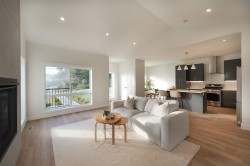 5416 Mills Road  Sechelt, BC V7Z 0M3