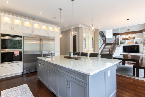 1018 Jay Crescent, Squamish, BC 