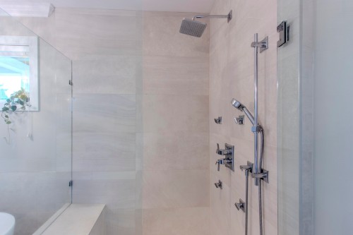 1018 Jay Crescent, Squamish, BC 