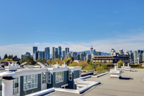 653 7Th Avenue W, Vancouver, BC 