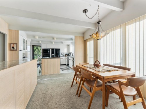 1588 Merlynn Crescent, North Vancouver, BC 