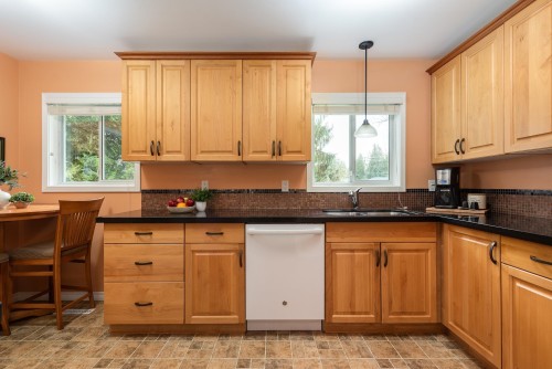 2070 Lyons Court, Coquitlam, BC 