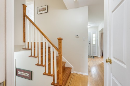 2070 Lyons Court, Coquitlam, BC 