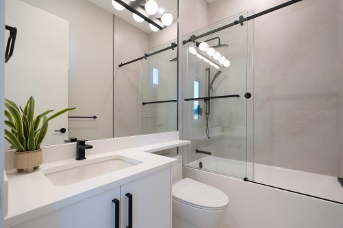 8060 Minler Road, Richmond, BC 