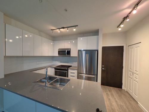 103-1152 Windsor Mews, Coquitlam, BC 