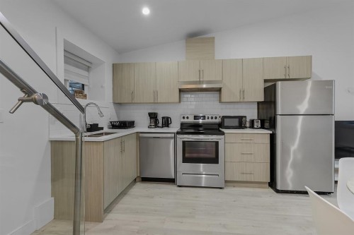 1412 63Rd Avenue E, Vancouver, BC 