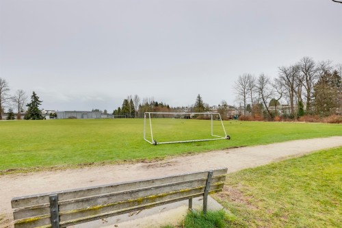 936 37Th Avenue W, Vancouver, BC 