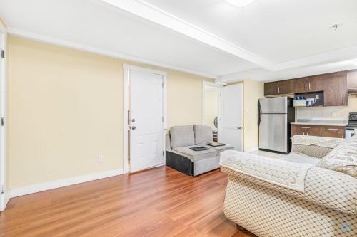 9491 No 5 Road, Richmond, BC 