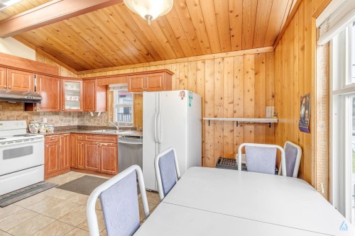 9491 No 5 Road, Richmond, BC 