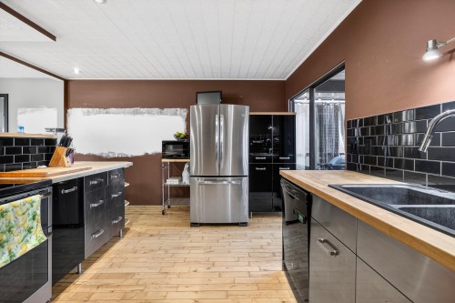 3237 Mayne Crescent, Coquitlam, BC 