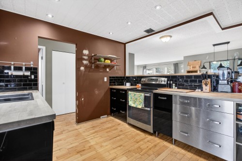 3237 Mayne Crescent, Coquitlam, BC 