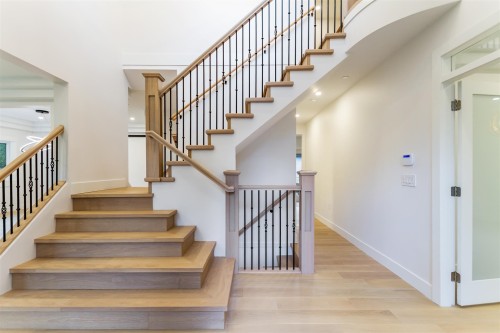 4085 Marine Drive Sw, Vancouver, BC 