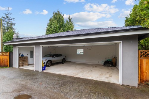 4085 Marine Drive Sw, Vancouver, BC 