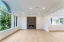 4085 Marine Drive Sw, Vancouver, BC 