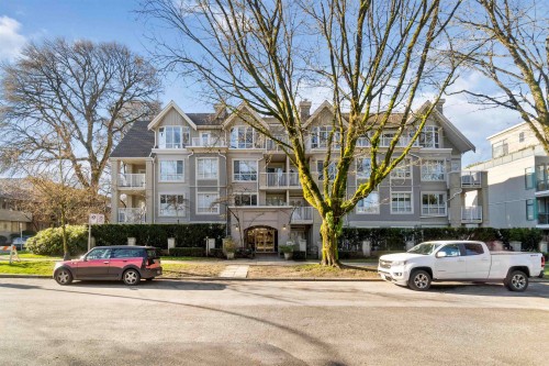 104-2755 Maple Street  Vancouver, BC V6J 5K1