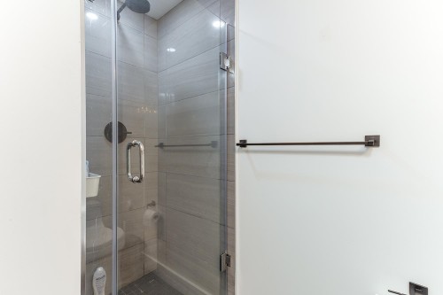 2488 34Th Avenue E, Vancouver, BC 