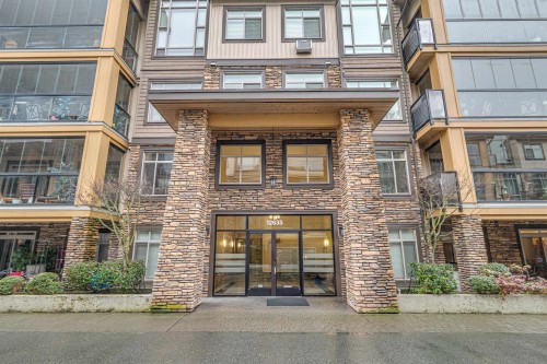 117-12635 190a Street  Pitt Meadows, BC V3Y 0E1