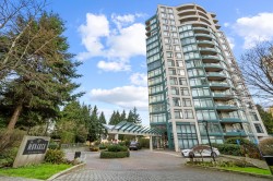 1001-4567 Hazel Street  Burnaby, BC V5H 4V4