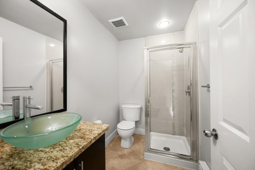 1407 28Th Avenue E, Vancouver, BC 