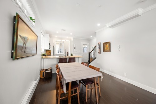 1407 28Th Avenue E, Vancouver, BC 