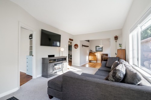 3446 Church Street, North Vancouver, BC 