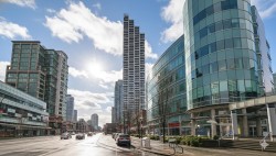 803-6000 Mckay Avenue  Burnaby, BC V5H 0K2