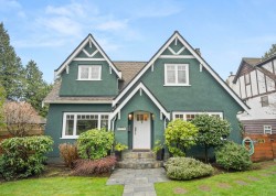 5869 Dunbar Street  Vancouver, BC V6N 1W8