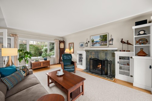 5869 Dunbar Street, Vancouver, BC 