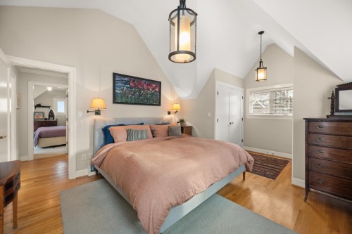 5869 Dunbar Street, Vancouver, BC 