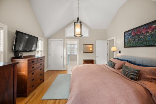 5869 Dunbar Street, Vancouver, BC 