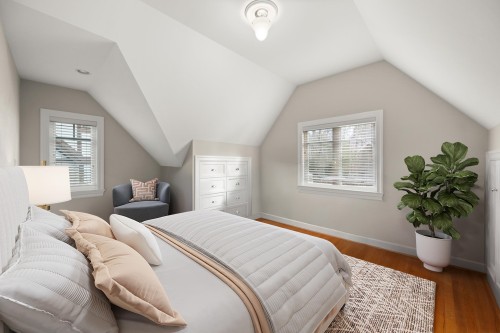 5869 Dunbar Street, Vancouver, BC 