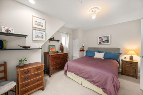 5869 Dunbar Street, Vancouver, BC 