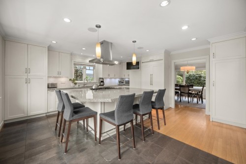 5869 Dunbar Street, Vancouver, BC 