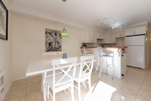 6391 Oracle Road, Sechelt, BC 