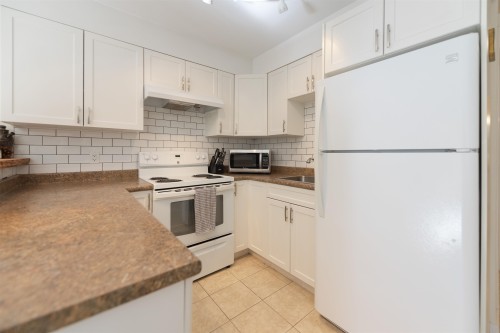 6391 Oracle Road, Sechelt, BC 