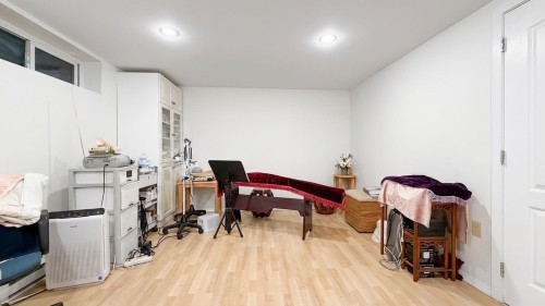 7438 Echo Place, Vancouver, BC 