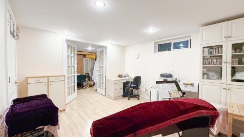 7438 Echo Place, Vancouver, BC 