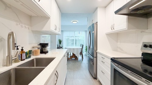 7438 Echo Place, Vancouver, BC 