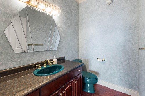 1501 Parkway Boulevard, Coquitlam, BC 